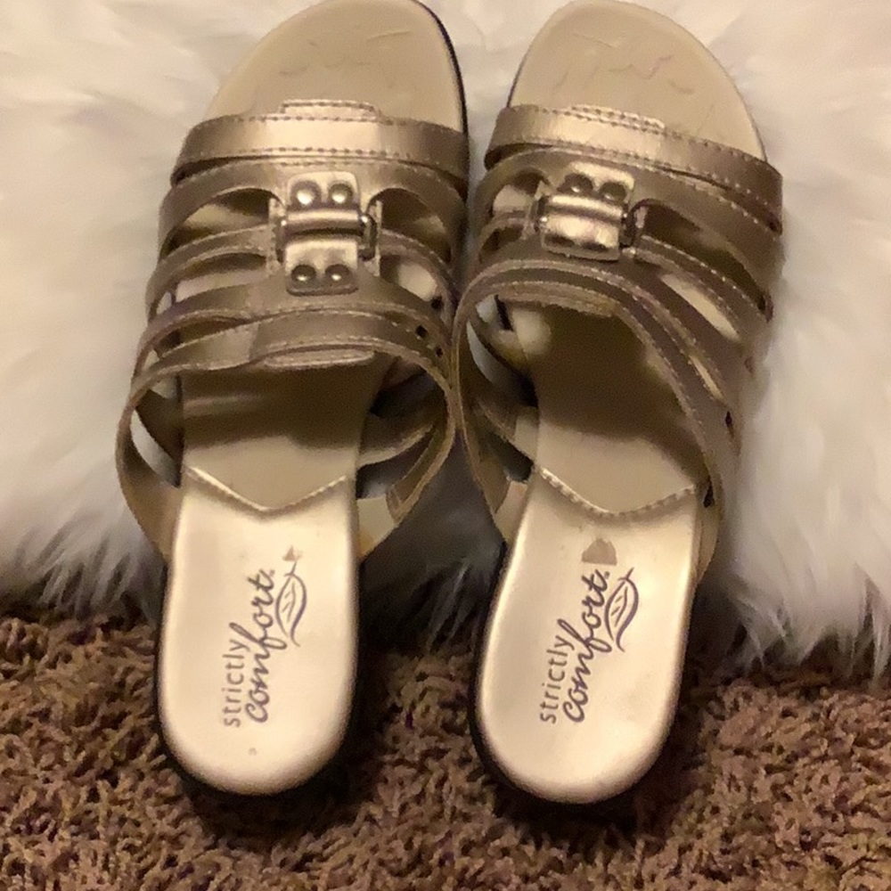 Ladies slip on 2” heel sandals,rose gold